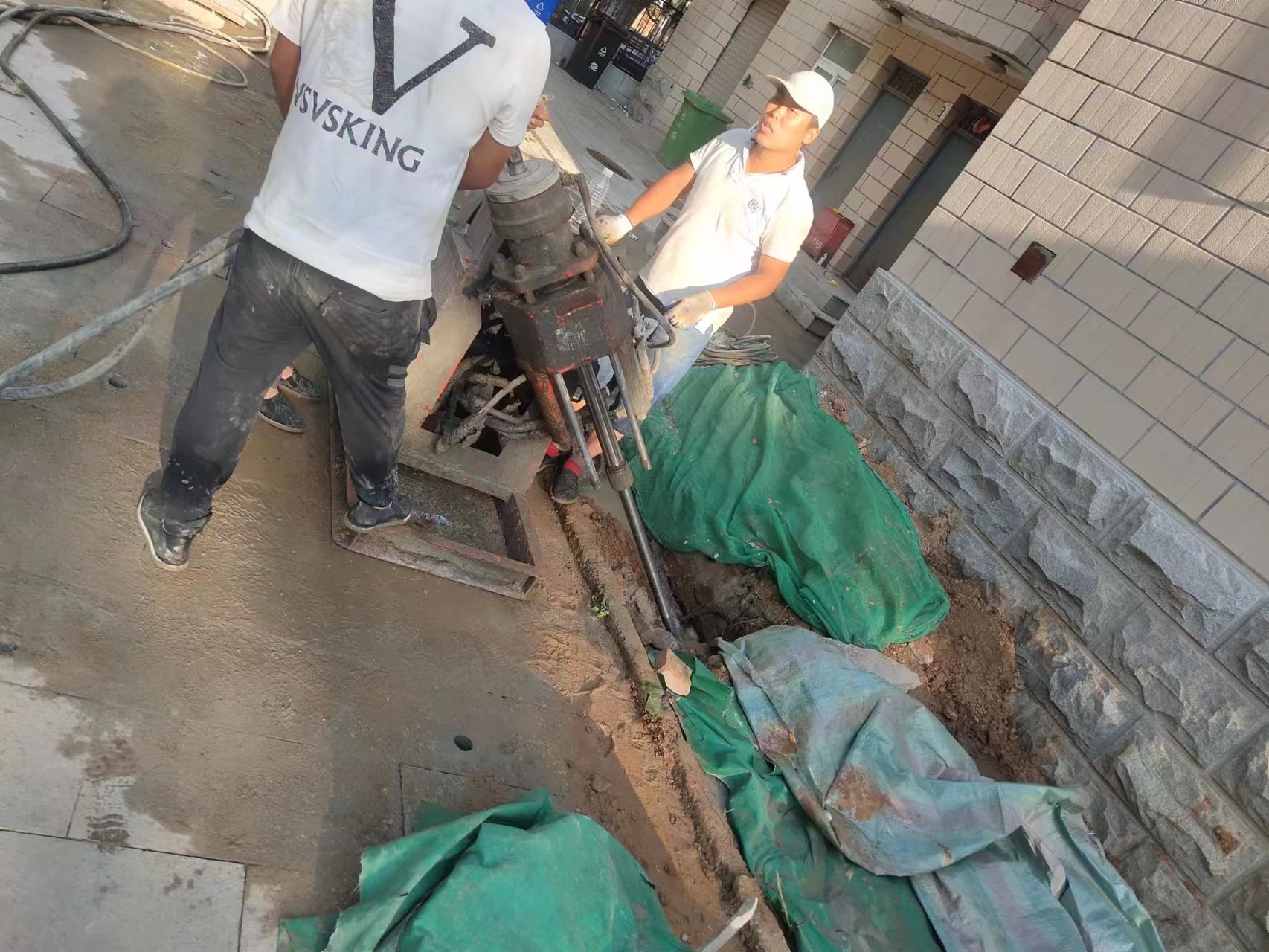 雅安建筑房屋地基沉降注浆加固顶升纠偏